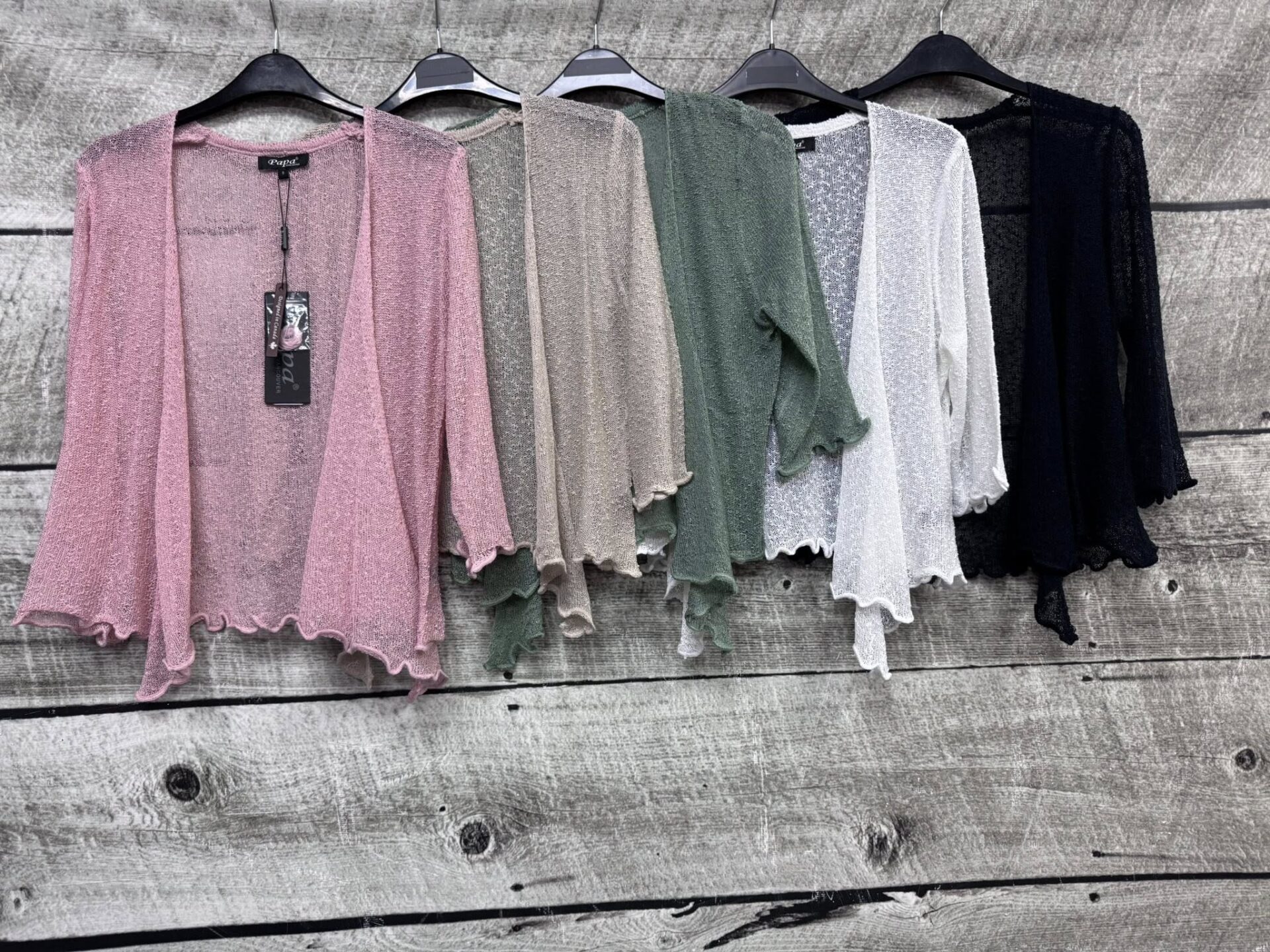 622919686_1655000682122883_4347554291941519234_n Side walk sale